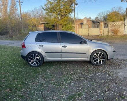 Сірий Фольксваген Гольф, об'ємом двигуна 2 л та пробігом 300 тис. км за 5600 $, фото 2 на Automoto.ua