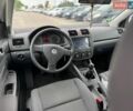 Серый Фольксваген Гольф, объемом двигателя 1.6 л и пробегом 232 тыс. км за 5800 $, фото 16 на Automoto.ua