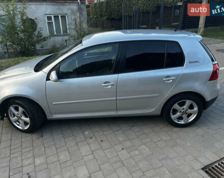 Фольксваген Гольф 2006 в Львове на Automoto.ua Серый Фольксваген Гольф, объемом двигателя 1.4 л и пробегом 230 тыс. км за 5650 $, фото 4 на Automoto.ua