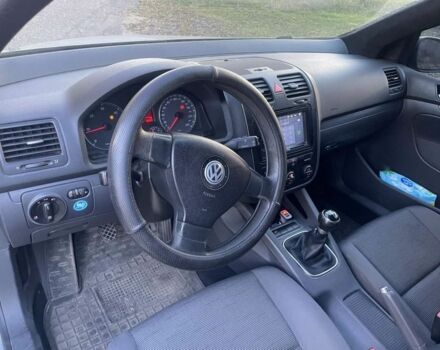 Сірий Фольксваген Гольф, об'ємом двигуна 2 л та пробігом 300 тис. км за 5600 $, фото 6 на Automoto.ua