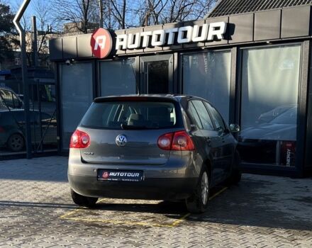 Серый Фольксваген Гольф, объемом двигателя 1.6 л и пробегом 216 тыс. км за 5900 $, фото 7 на Automoto.ua