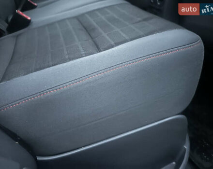 Сірий Фольксваген Гольф, об'ємом двигуна 1.6 л та пробігом 183 тис. км за 6600 $, фото 18 на Automoto.ua