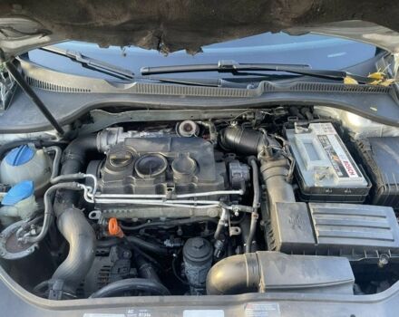 Сірий Фольксваген Гольф, об'ємом двигуна 2 л та пробігом 300 тис. км за 5600 $, фото 5 на Automoto.ua