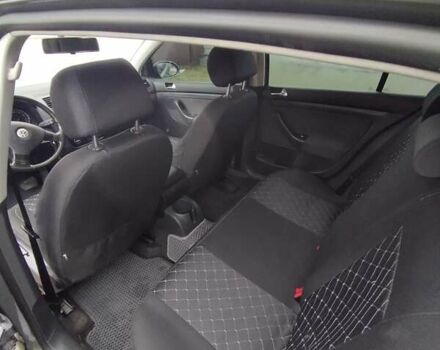 Серый Фольксваген Гольф, объемом двигателя 1.6 л и пробегом 234 тыс. км за 6400 $, фото 8 на Automoto.ua