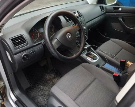 Сірий Фольксваген Гольф, об'ємом двигуна 1.6 л та пробігом 246 тис. км за 6400 $, фото 11 на Automoto.ua