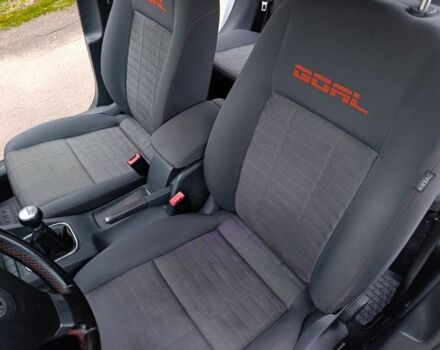 Сірий Фольксваген Гольф, об'ємом двигуна 1.6 л та пробігом 260 тис. км за 5699 $, фото 4 на Automoto.ua