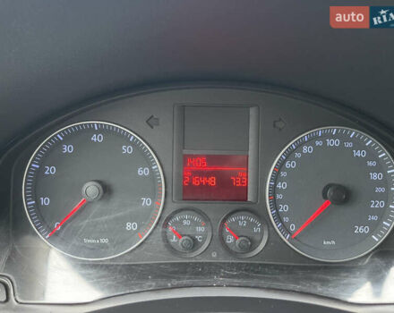 Серый Фольксваген Гольф, объемом двигателя 1.6 л и пробегом 216 тыс. км за 5750 $, фото 52 на Automoto.ua