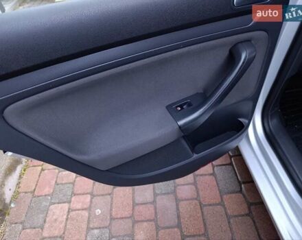 Серый Фольксваген Гольф, объемом двигателя 1.6 л и пробегом 197 тыс. км за 5799 $, фото 52 на Automoto.ua