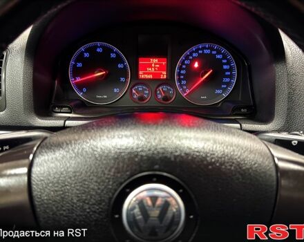Серый Фольксваген Гольф, объемом двигателя 1.6 л и пробегом 187 тыс. км за 6500 $, фото 13 на Automoto.ua