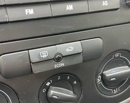 Серый Фольксваген Гольф, объемом двигателя 1.6 л и пробегом 262 тыс. км за 6950 $, фото 38 на Automoto.ua