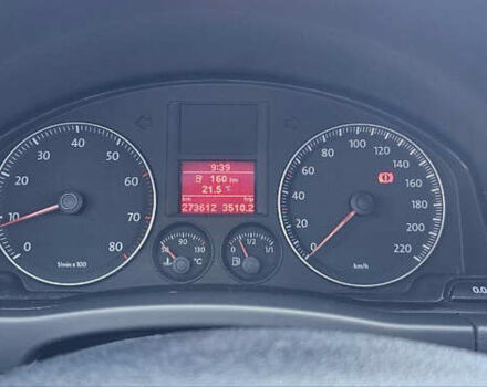 Серый Фольксваген Гольф, объемом двигателя 1.39 л и пробегом 270 тыс. км за 6000 $, фото 25 на Automoto.ua