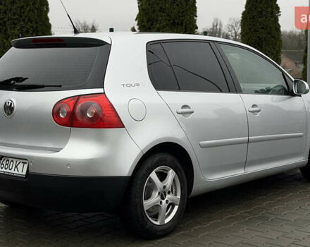 Серый Фольксваген Гольф, объемом двигателя 1.4 л и пробегом 239 тыс. км за 5150 $, фото 14 на Automoto.ua