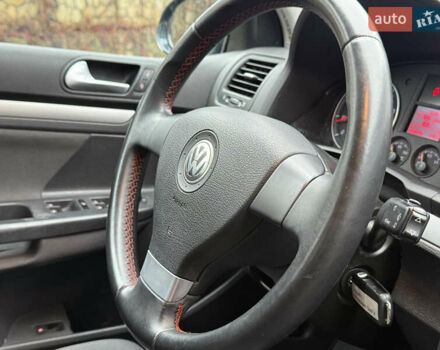 Серый Фольксваген Гольф, объемом двигателя 1.4 л и пробегом 236 тыс. км за 5500 $, фото 13 на Automoto.ua