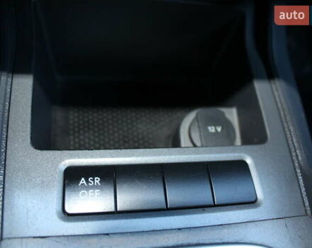 Серый Фольксваген Гольф, объемом двигателя 1.6 л и пробегом 195 тыс. км за 5990 $, фото 44 на Automoto.ua