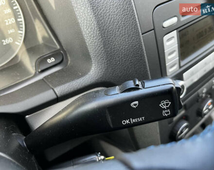 Сірий Фольксваген Гольф, об'ємом двигуна 1.4 л та пробігом 184 тис. км за 4899 $, фото 17 на Automoto.ua