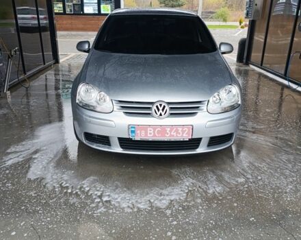 Серый Фольксваген Гольф, объемом двигателя 1.4 л и пробегом 231 тыс. км за 5950 $, фото 2 на Automoto.ua