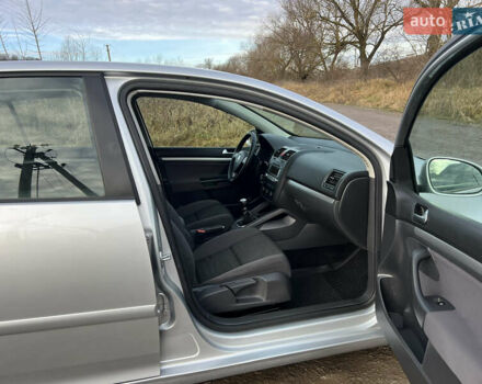 Серый Фольксваген Гольф, объемом двигателя 1.4 л и пробегом 189 тыс. км за 5800 $, фото 29 на Automoto.ua