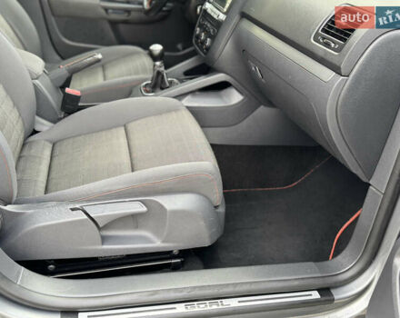 Серый Фольксваген Гольф, объемом двигателя 1.4 л и пробегом 169 тыс. км за 5700 $, фото 30 на Automoto.ua