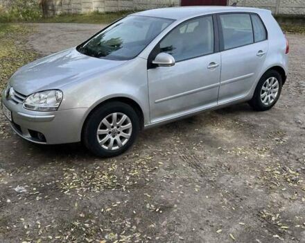 Серый Фольксваген Гольф, объемом двигателя 1.39 л и пробегом 204 тыс. км за 5400 $, фото 2 на Automoto.ua