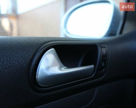 Серый Фольксваген Гольф, объемом двигателя 1.6 л и пробегом 195 тыс. км за 5990 $, фото 42 на Automoto.ua