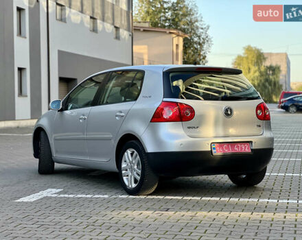 Сірий Фольксваген Гольф, об'ємом двигуна 1.4 л та пробігом 185 тис. км за 6450 $, фото 17 на Automoto.ua