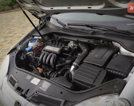 Сірий Фольксваген Гольф, об'ємом двигуна 1.6 л та пробігом 200 тис. км за 6950 $, фото 173 на Automoto.ua