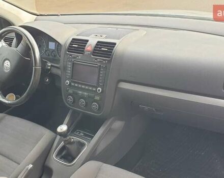 Серый Фольксваген Гольф, объемом двигателя 1.6 л и пробегом 191 тыс. км за 5750 $, фото 6 на Automoto.ua