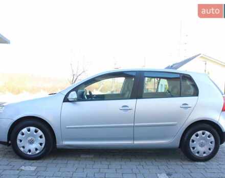 Серый Фольксваген Гольф, объемом двигателя 1.6 л и пробегом 195 тыс. км за 5890 $, фото 20 на Automoto.ua