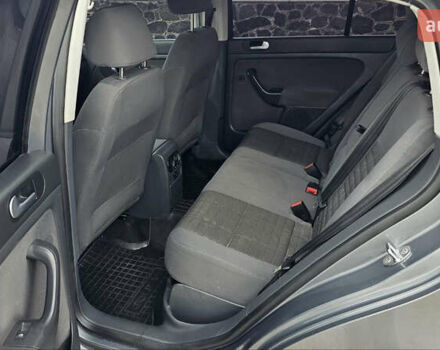 Серый Фольксваген Гольф, объемом двигателя 1.39 л и пробегом 270 тыс. км за 6000 $, фото 13 на Automoto.ua