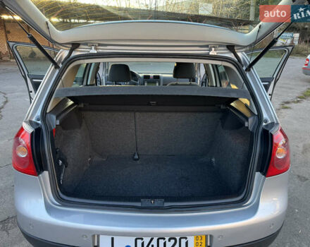 Серый Фольксваген Гольф, объемом двигателя 1.6 л и пробегом 240 тыс. км за 5850 $, фото 29 на Automoto.ua