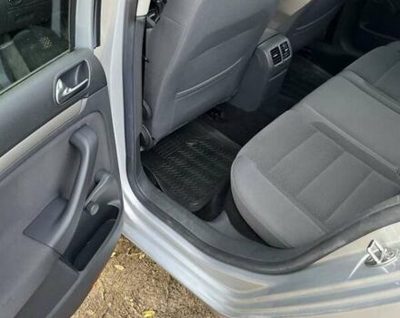 Серый Фольксваген Гольф, объемом двигателя 1.39 л и пробегом 204 тыс. км за 5400 $, фото 11 на Automoto.ua