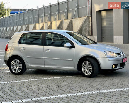 Сірий Фольксваген Гольф, об'ємом двигуна 1.4 л та пробігом 185 тис. км за 6450 $, фото 27 на Automoto.ua