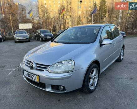 Серый Фольксваген Гольф, объемом двигателя 1.6 л и пробегом 240 тыс. км за 5850 $, фото 7 на Automoto.ua