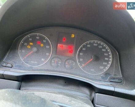 Сірий Фольксваген Гольф, об'ємом двигуна 1.4 л та пробігом 323 тис. км за 4000 $, фото 5 на Automoto.ua