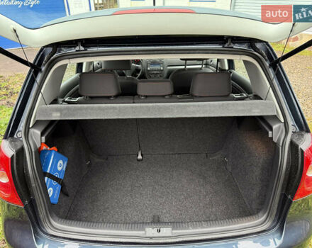 Серый Фольксваген Гольф, объемом двигателя 1.4 л и пробегом 236 тыс. км за 5500 $, фото 18 на Automoto.ua