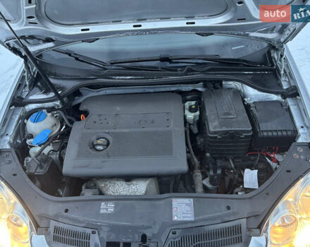 Серый Фольксваген Гольф, объемом двигателя 1.4 л и пробегом 209 тыс. км за 5650 $, фото 28 на Automoto.ua