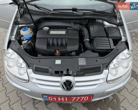 Серый Фольксваген Гольф, объемом двигателя 1.6 л и пробегом 212 тыс. км за 6450 $, фото 48 на Automoto.ua