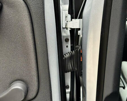 Серый Фольксваген Гольф, объемом двигателя 1.6 л и пробегом 178 тыс. км за 6556 $, фото 40 на Automoto.ua