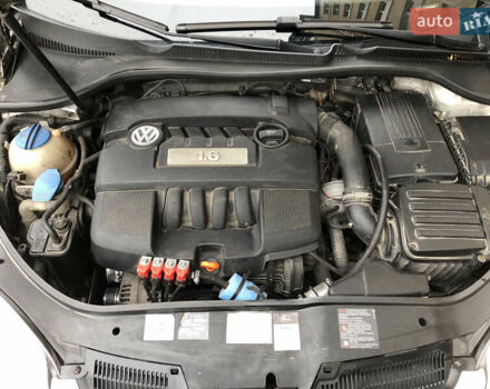Сірий Фольксваген Гольф, об'ємом двигуна 1.6 л та пробігом 256 тис. км за 5999 $, фото 27 на Automoto.ua