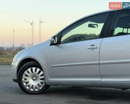 Сірий Фольксваген Гольф, об'ємом двигуна 1.6 л та пробігом 184 тис. км за 8499 $, фото 24 на Automoto.ua