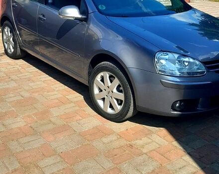 Серый Фольксваген Гольф, объемом двигателя 1.4 л и пробегом 184 тыс. км за 5850 $, фото 2 на Automoto.ua