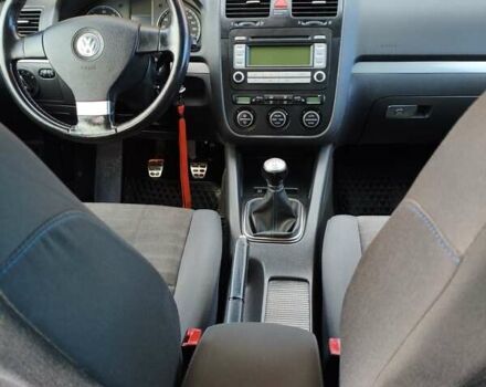 Серый Фольксваген Гольф, объемом двигателя 1.4 л и пробегом 221 тыс. км за 5600 $, фото 27 на Automoto.ua