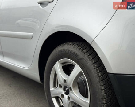 Сірий Фольксваген Гольф, об'ємом двигуна 1.4 л та пробігом 240 тис. км за 5290 $, фото 9 на Automoto.ua