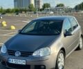 Сірий Фольксваген Гольф, об'ємом двигуна 1.6 л та пробігом 276 тис. км за 5300 $, фото 1 на Automoto.ua