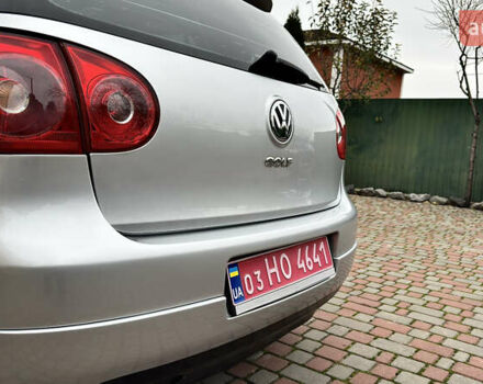 Серый Фольксваген Гольф, объемом двигателя 1.6 л и пробегом 178 тыс. км за 6556 $, фото 16 на Automoto.ua