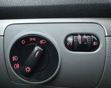 Серый Фольксваген Гольф, объемом двигателя 1.4 л и пробегом 233 тыс. км за 6750 $, фото 22 на Automoto.ua