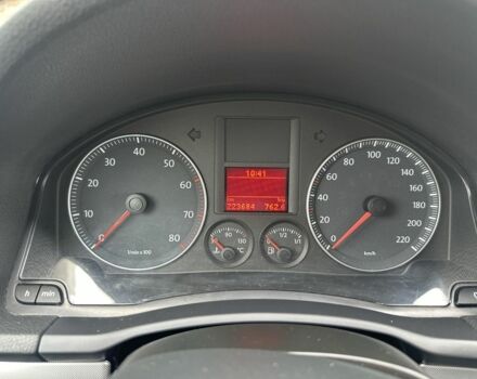 Сірий Фольксваген Гольф, об'ємом двигуна 1.4 л та пробігом 223 тис. км за 6550 $, фото 2 на Automoto.ua