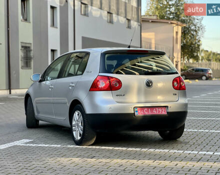 Сірий Фольксваген Гольф, об'ємом двигуна 1.4 л та пробігом 185 тис. км за 6450 $, фото 18 на Automoto.ua