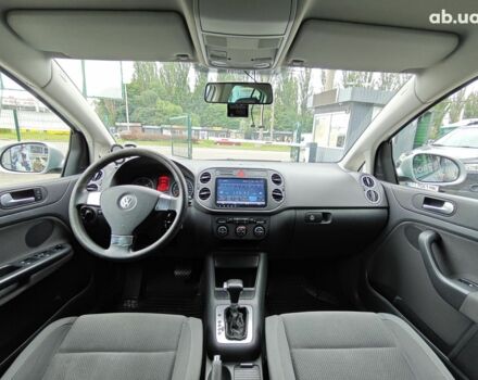 Сірий Фольксваген Гольф, об'ємом двигуна 2 л та пробігом 283 тис. км за 6900 $, фото 17 на Automoto.ua