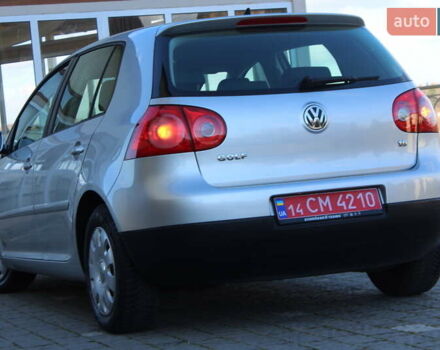 Серый Фольксваген Гольф, объемом двигателя 1.6 л и пробегом 195 тыс. км за 5990 $, фото 12 на Automoto.ua